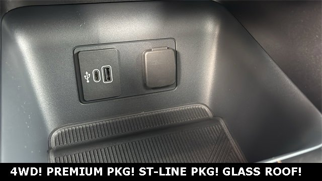 New 2026 Ford Explorer ST-Line w/ ST-Line Street Pack image 19