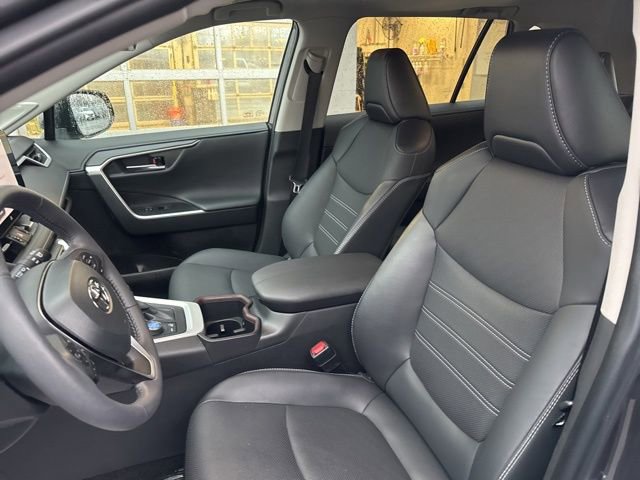 Used 2023 Toyota RAV4 Limited w/ Limited Grade Weather Package image 10