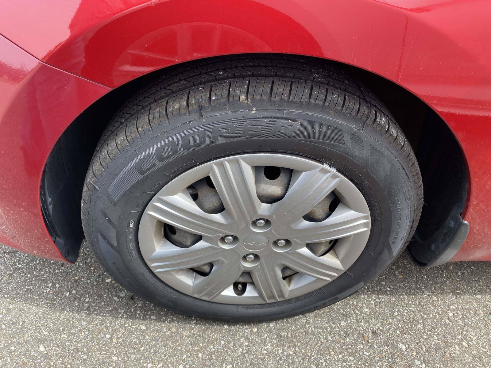 Used 2022 Kia Rio S FWD image 10