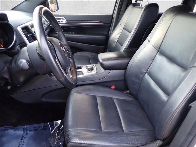 Used 2018 Jeep Grand Cherokee Limited image 13