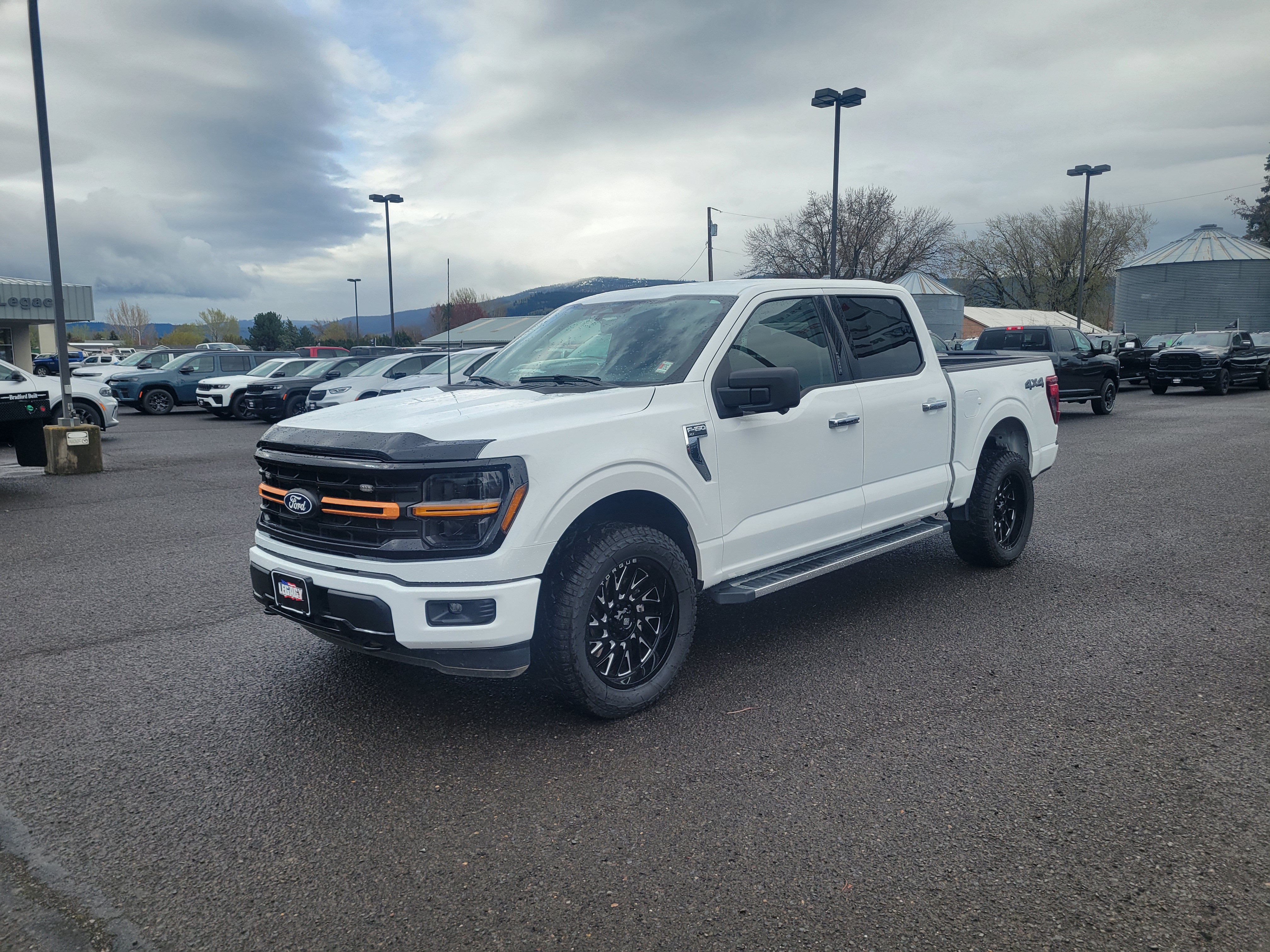 Used 2024 Ford F150 XLT w/ Tow/Haul Package AWD/4WD image 13