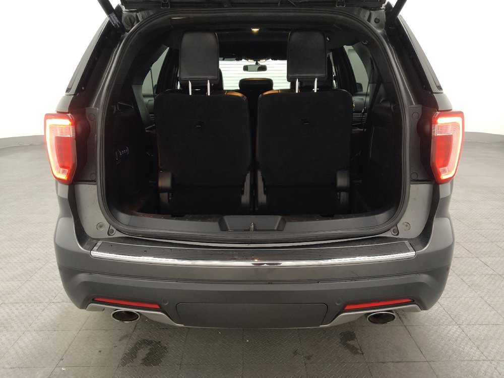 Used 2019 Ford Explorer Limited w/ Class III Trailer Tow Package AWD/4WD image 29