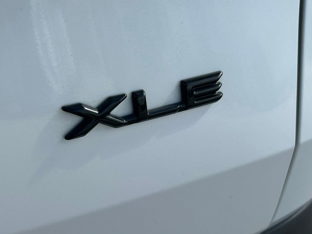 Used 2024 Toyota Grand Highlander XLE image 14