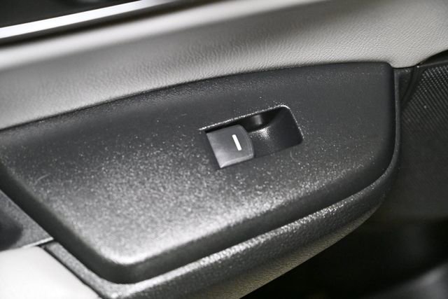 Used 2017 Honda CR-V Touring image 58