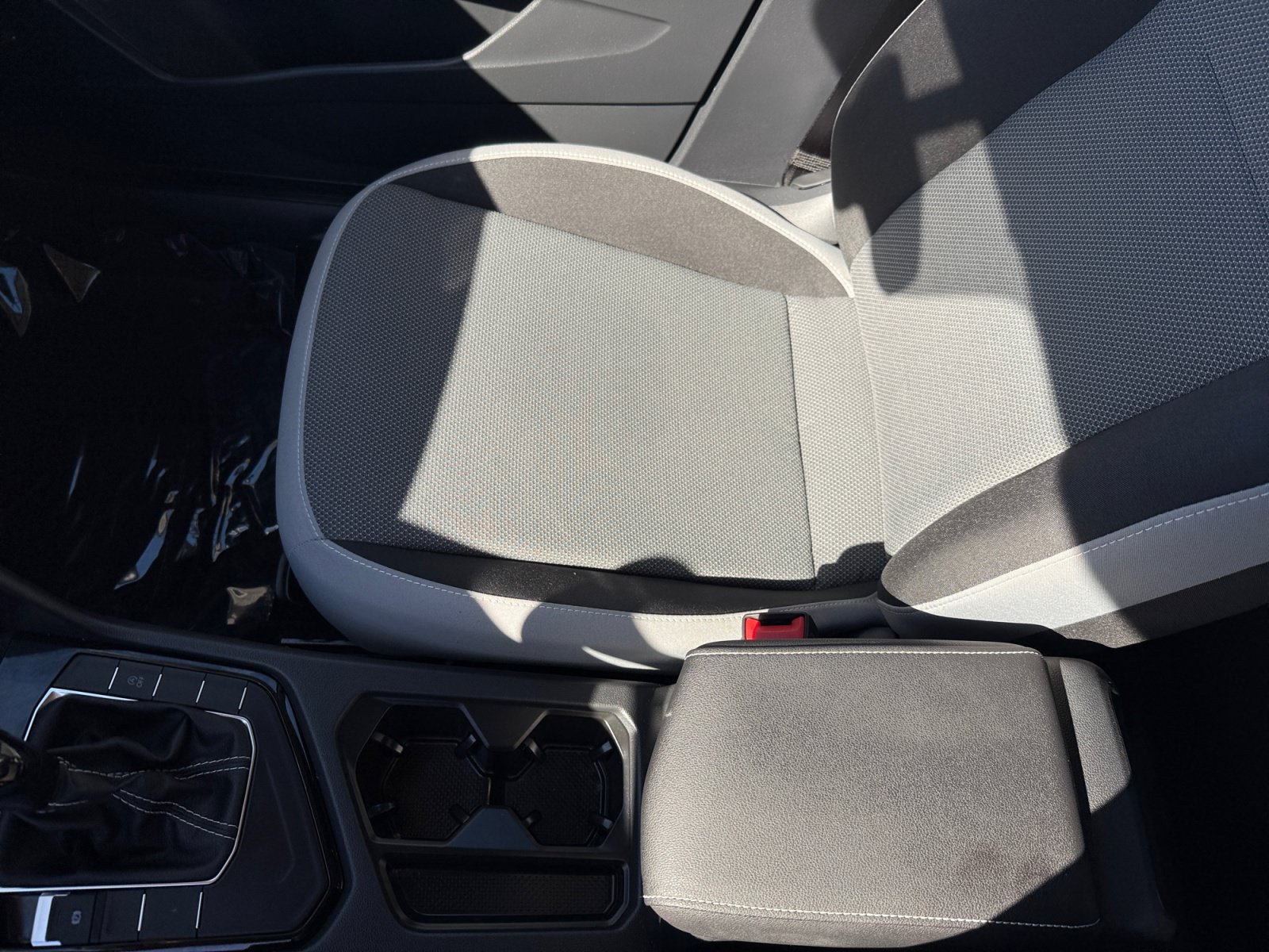 Certified 2023 Volkswagen Taos S FWD image 14