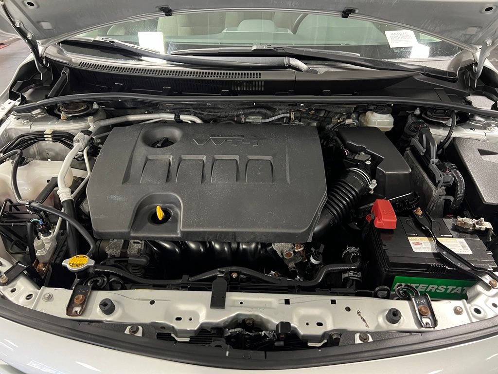 Used 2013 Toyota Corolla LE FWD image 36