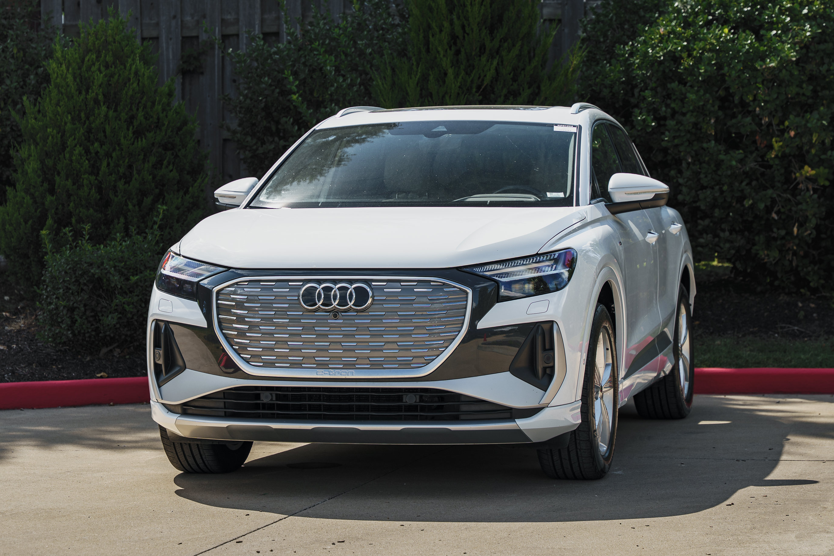 Used 2023 Audi Q4 e-tron Prestige AWD/4WD image 5
