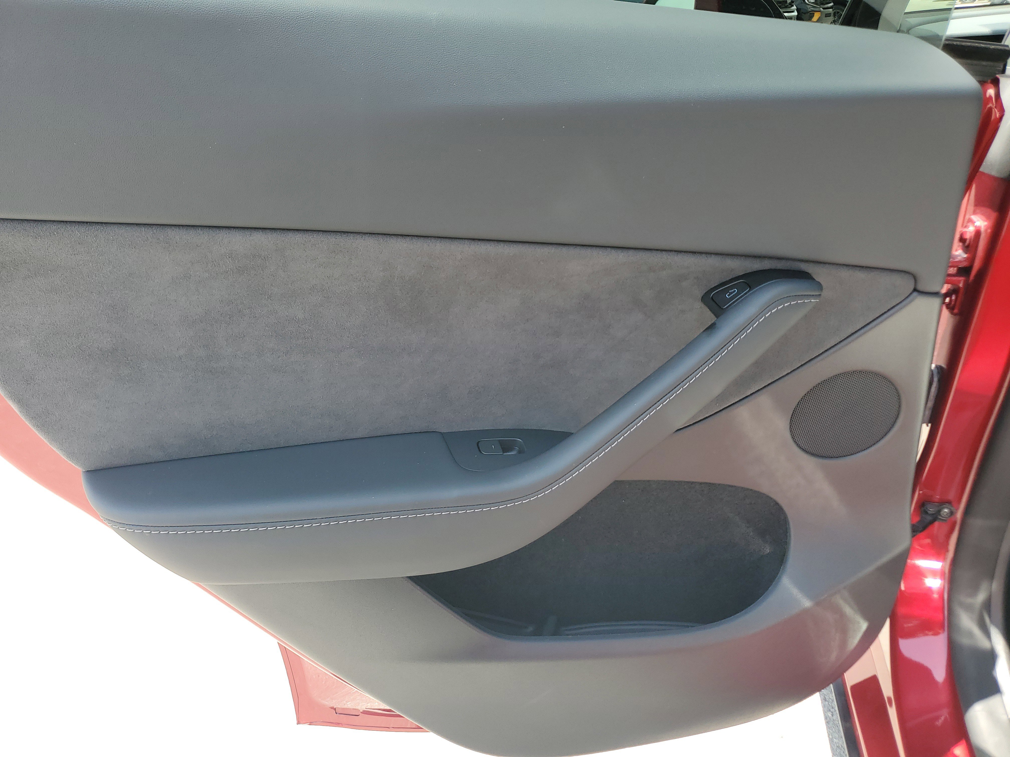 Used 2024 Tesla Model Y Long Range RWD image 26
