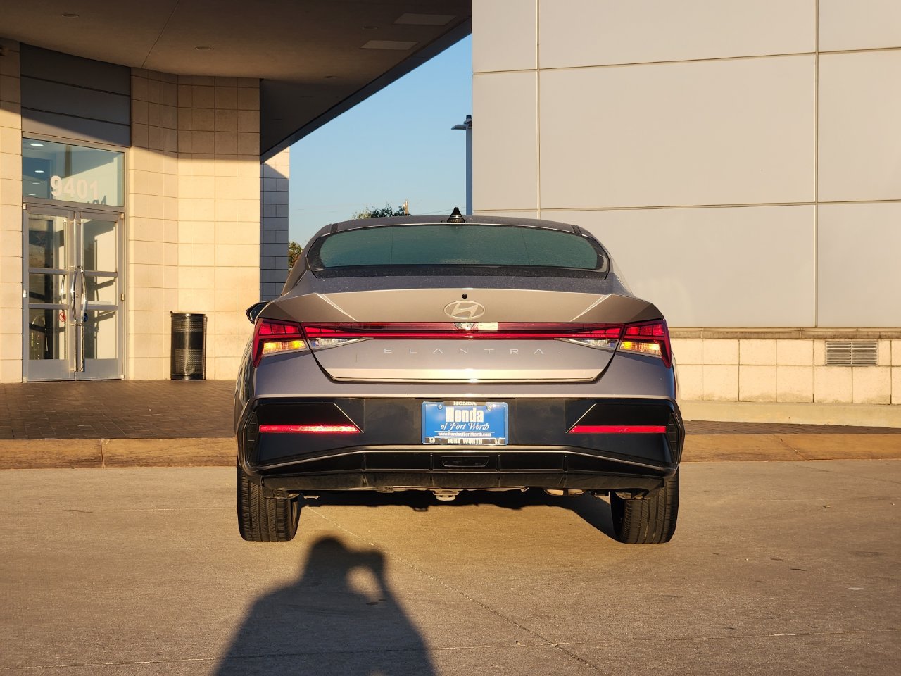 Used 2025 Hyundai Elantra SEL FWD image 6