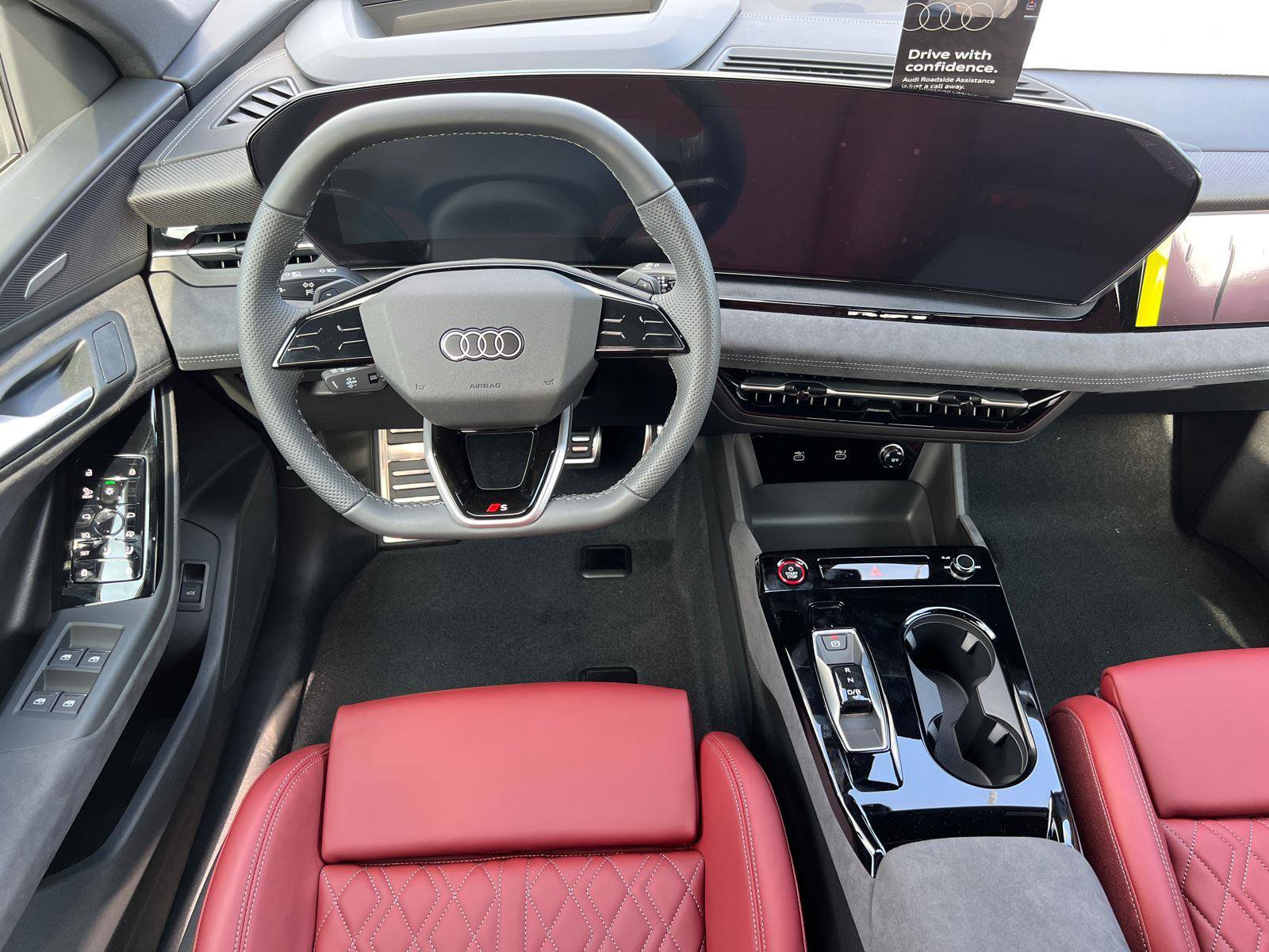 New 2025 Audi SQ6 e-tron Prestige image 16