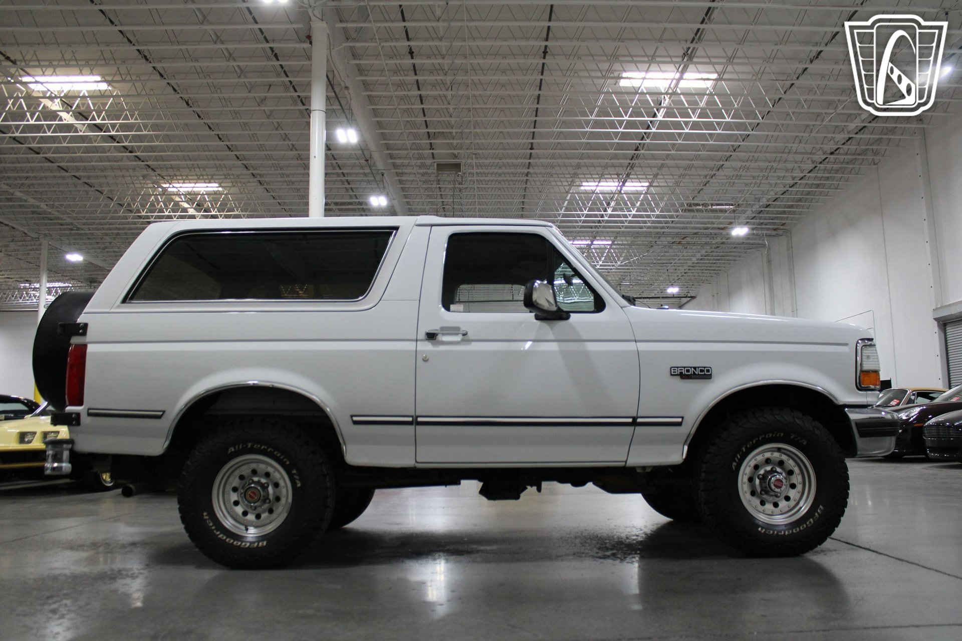 Used 1992 Ford Bronco XLT AWD/4WD image 24