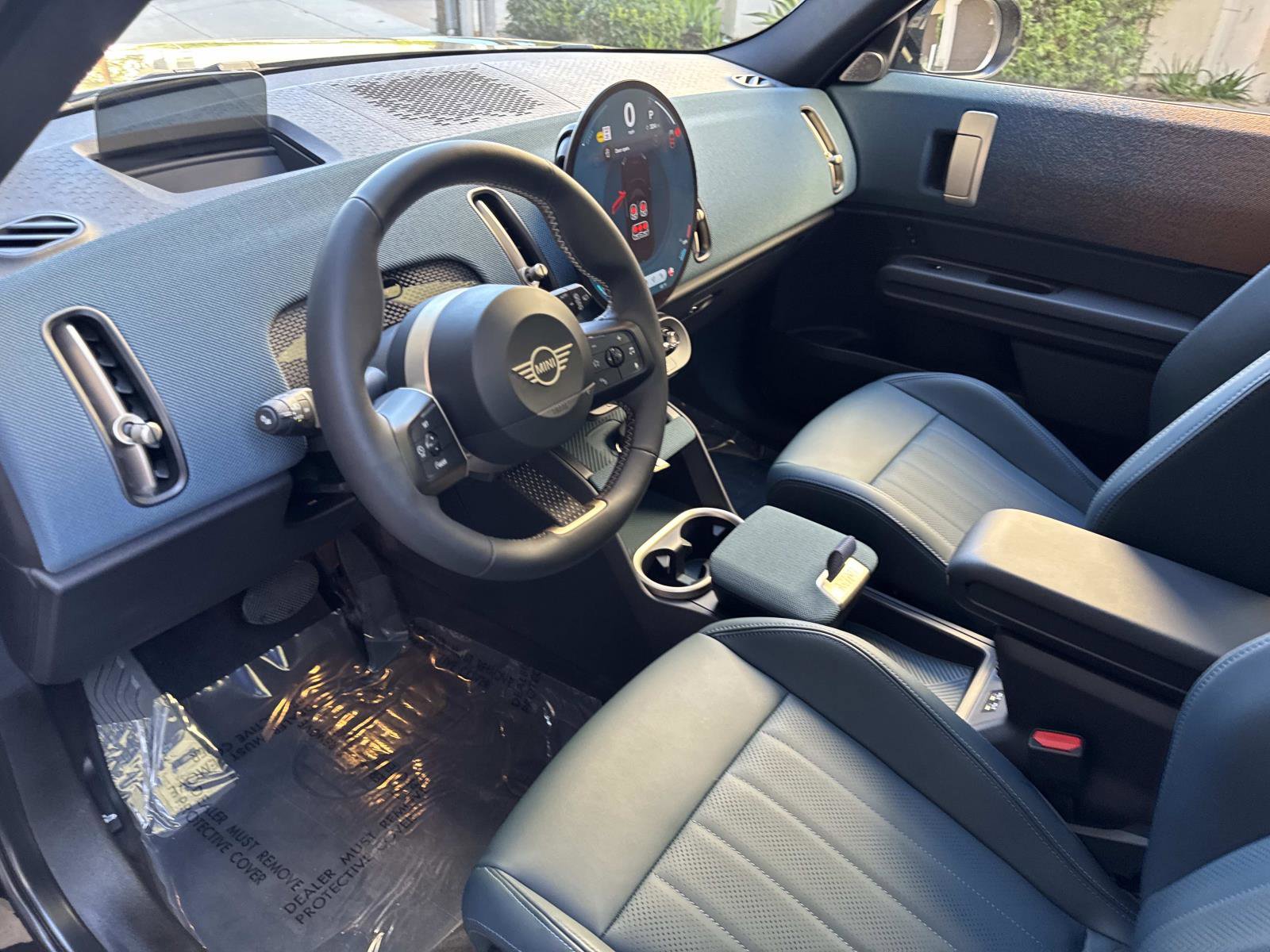 Used 2025 MINI Cooper Countryman S w/ Comfort Package Max image 11