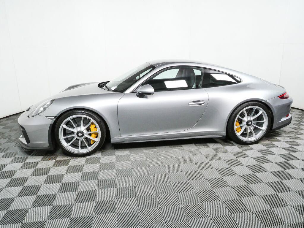 Certified 2018 Porsche 911 GT3 RWD image 2