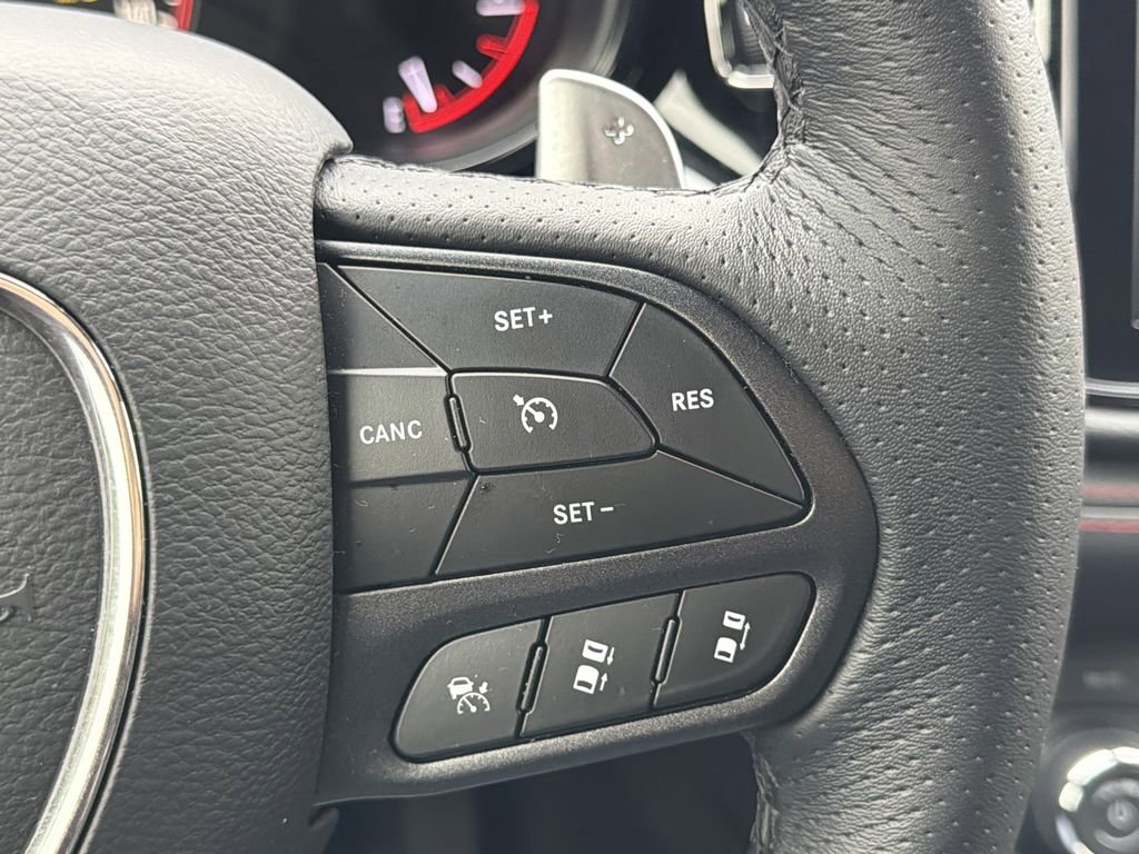 Used 2025 Dodge Durango R/T AWD/4WD image 10