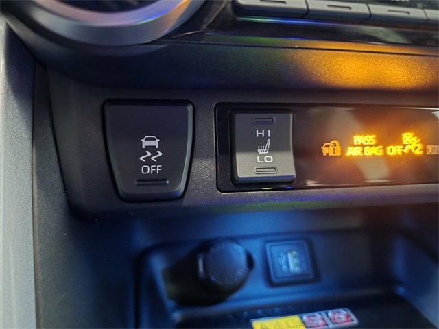 Used 2024 Toyota RAV4 XSE image 31