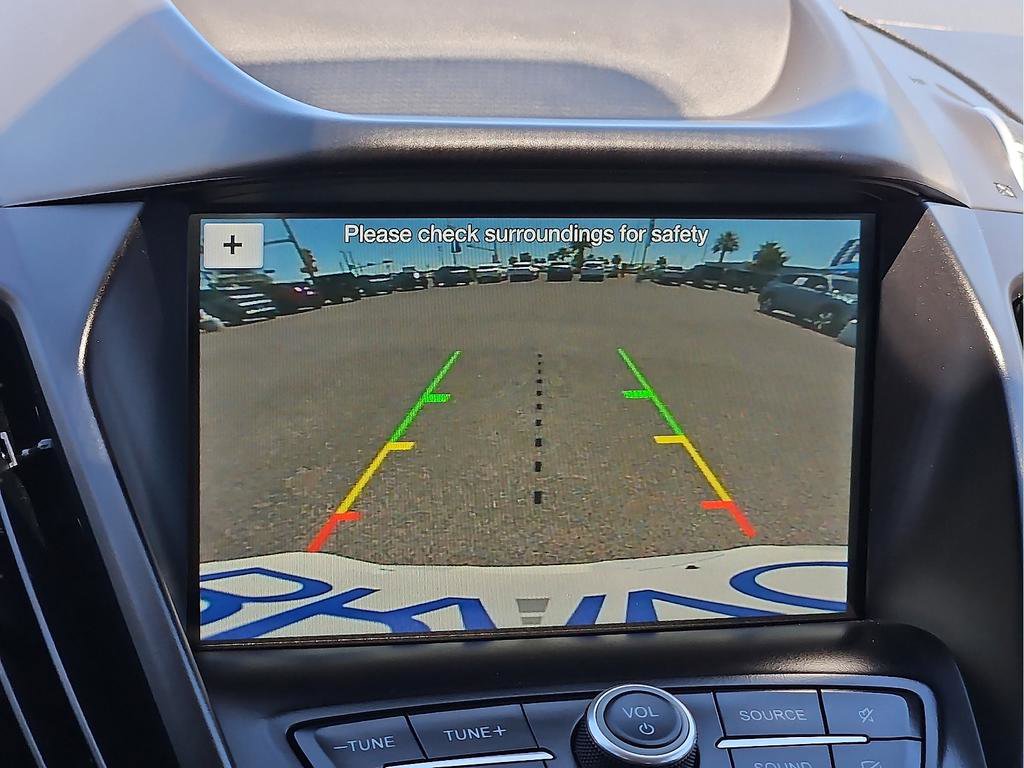 Used 2019 Ford Escape SE FWD image 14