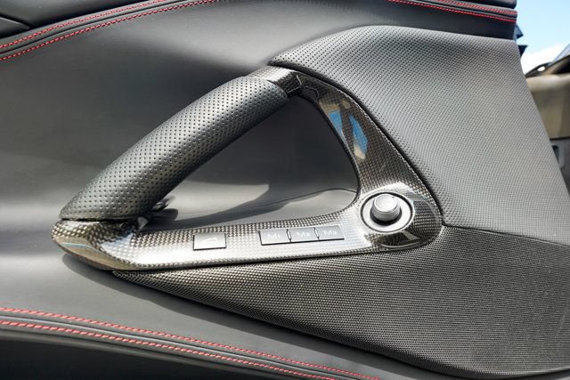 Used 2020 Ferrari 812 Superfast RWD image 58