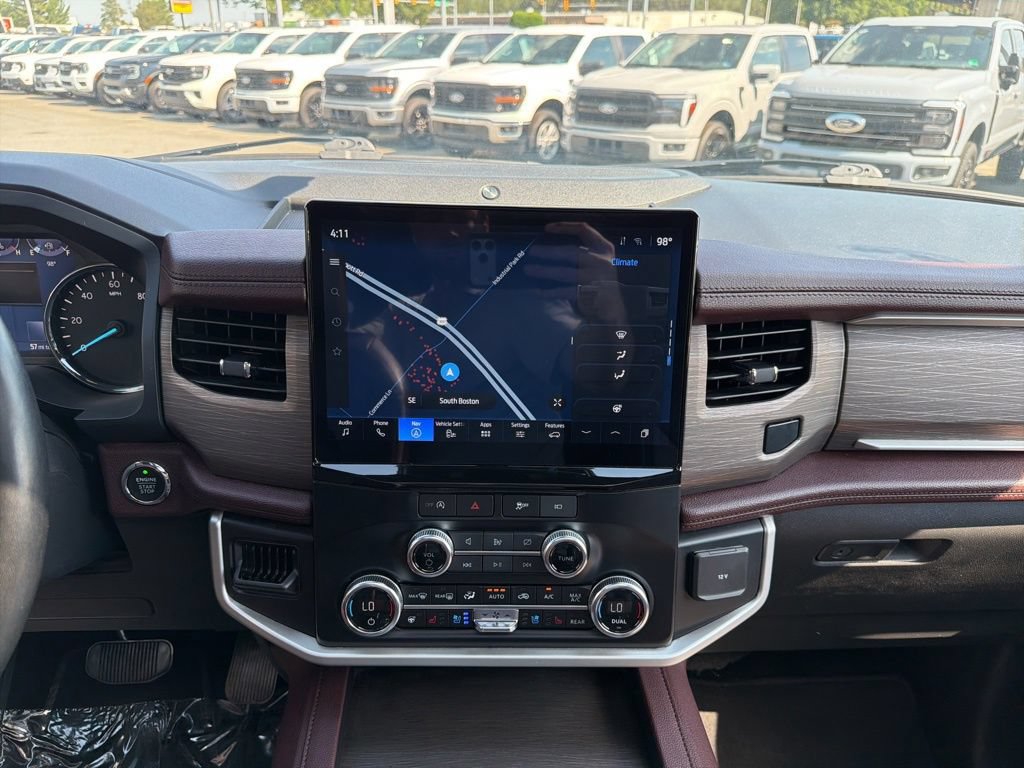 Used 2024 Ford Expedition Limited AWD/4WD image 30