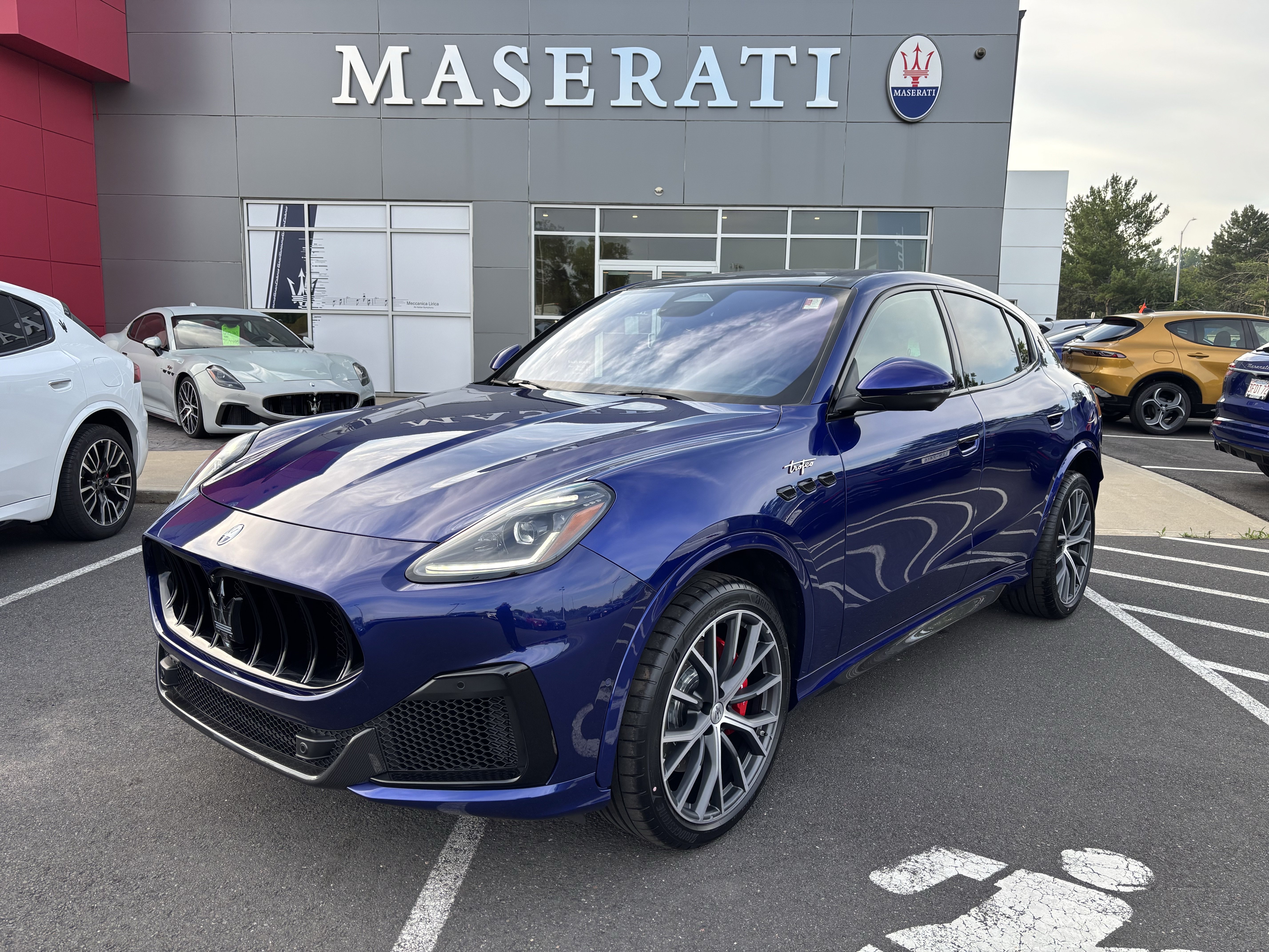 New 2026 Maserati Grecale Modena AWD/4WD image 1