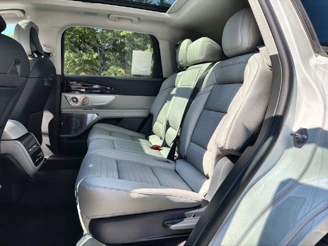 New 2026 Lincoln Nautilus Reserve AWD/4WD image 23