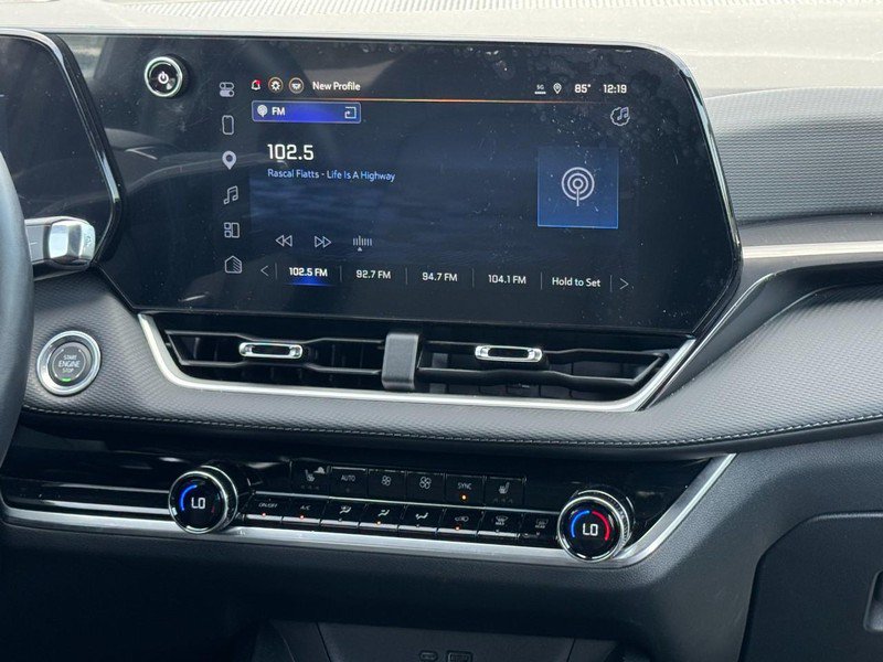 New 2026 Chevrolet Equinox LT w/ Convenience Package II FWD image 28