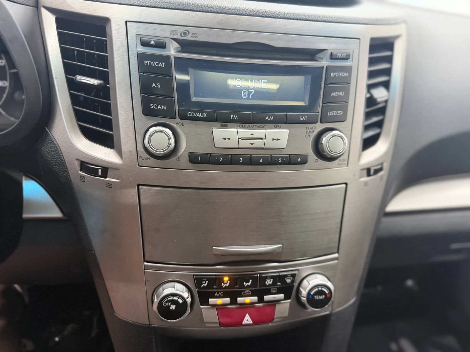 Used 2012 Subaru Outback 2.5i Premium AWD/4WD image 29