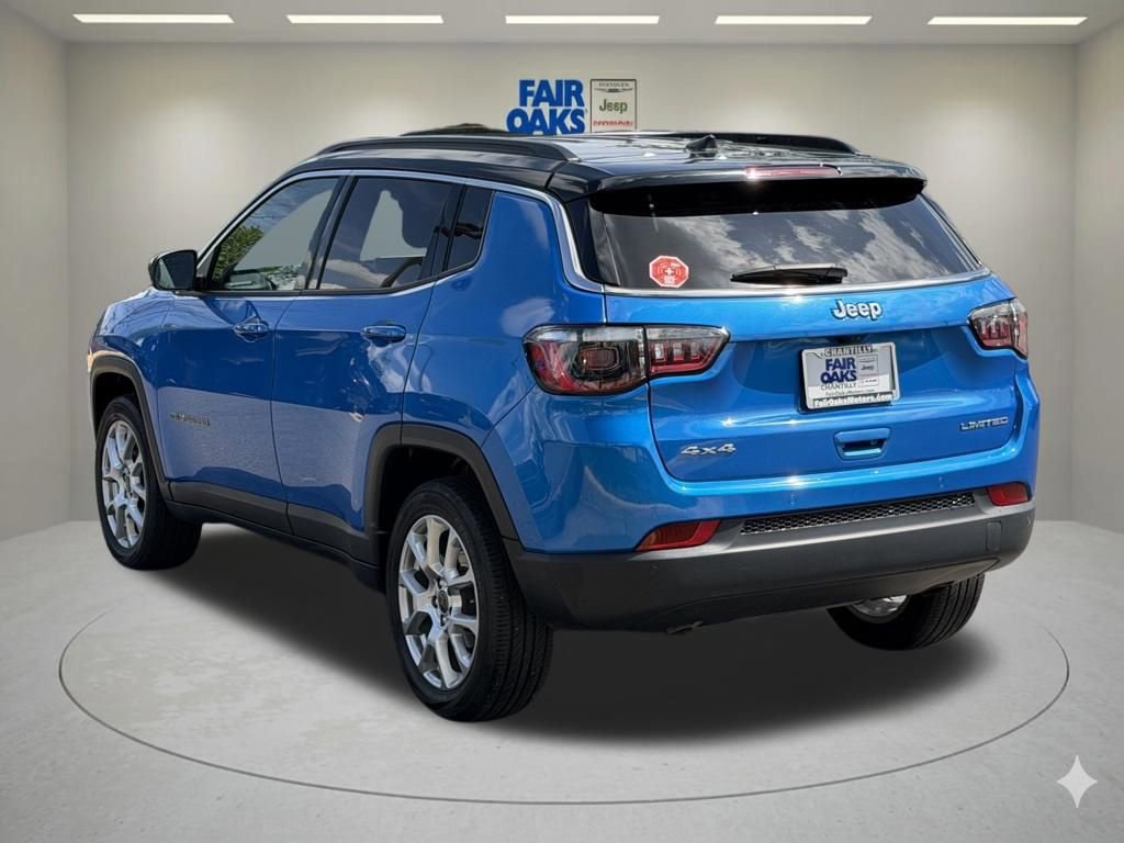 Certified 2025 Jeep Compass Limited AWD/4WD image 10
