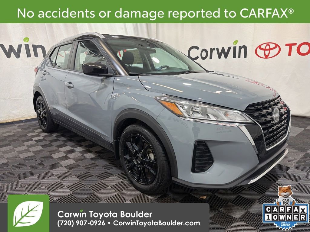Used 2023 Nissan Kicks SV image 1