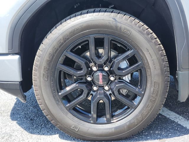 Used 2024 GMC Sierra 1500 Elevation RWD image 11