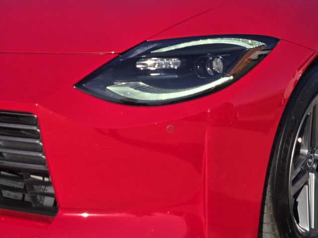 Used 2025 Nissan Z Sport w/ Floor Mat Package RWD image 7