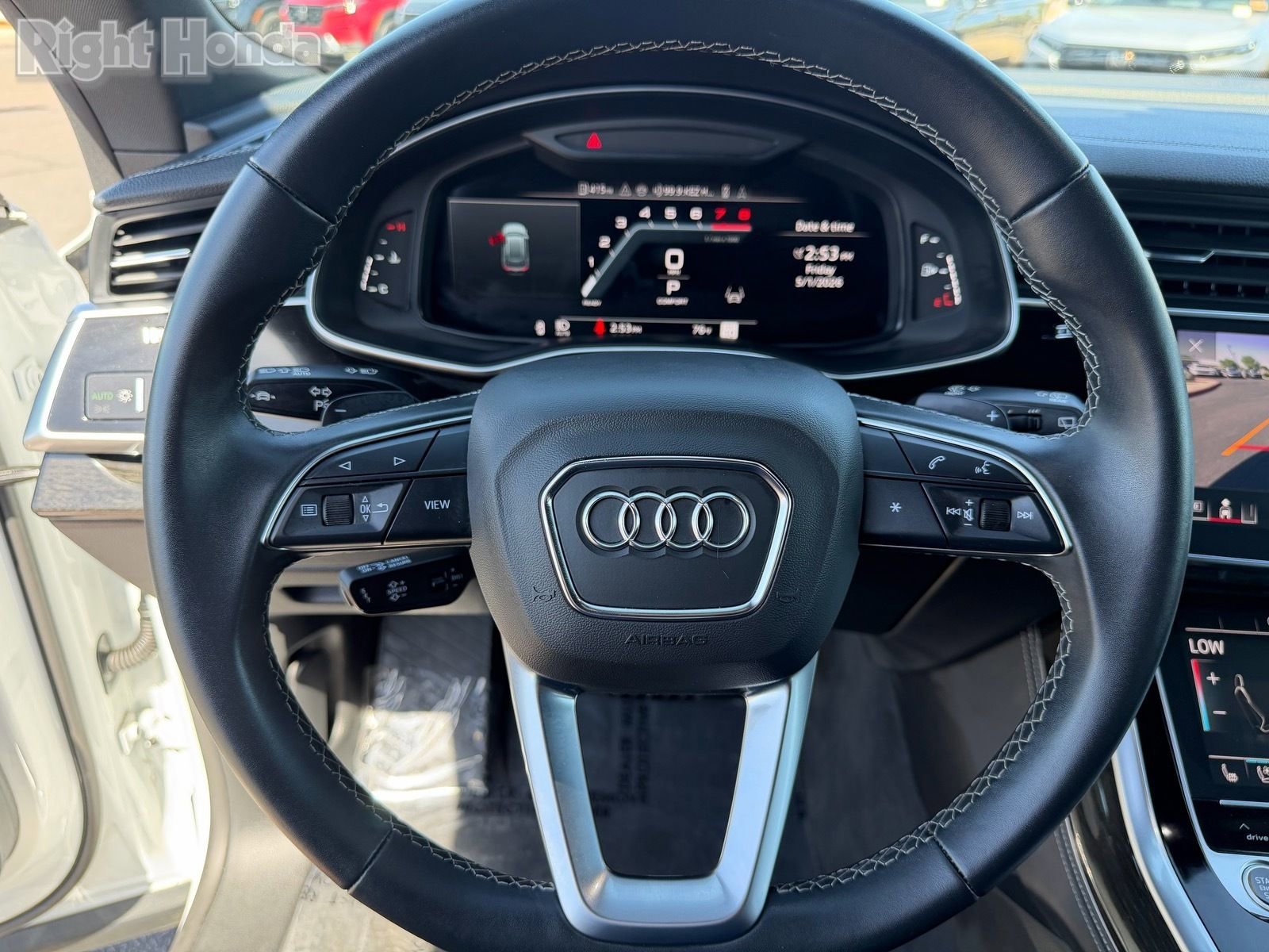 Used 2025 Audi Q8 Premium Plus w/ Premium Plus Package AWD/4WD image 22