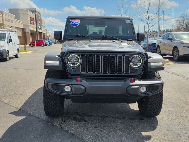 Used 2025 Jeep Wrangler Unlimited Rubicon AWD/4WD image 31