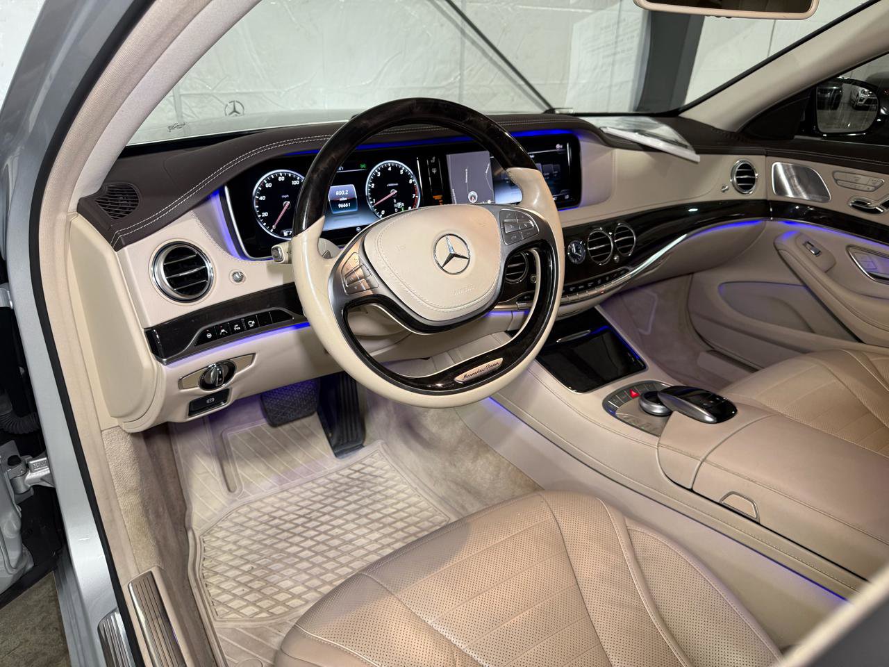 Used 2015 Mercedes-Benz S 550 Sedan w/ Premium 1 Package image 10