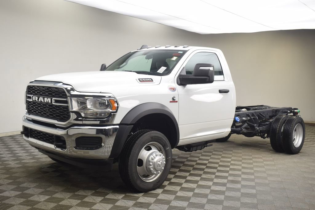 New 2024 RAM 5500 Tradesman image 14