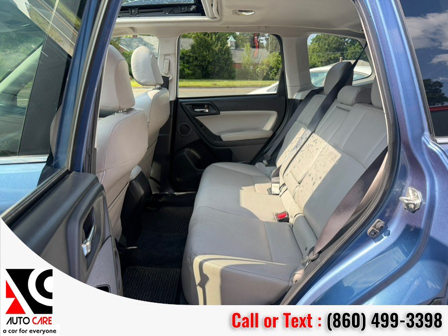 Used 2015 Subaru Forester 2.5i Limited AWD/4WD image 13