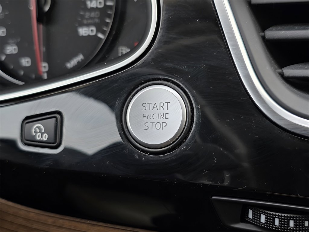 Used 2017 Audi Q7 3.0T Premium image 29