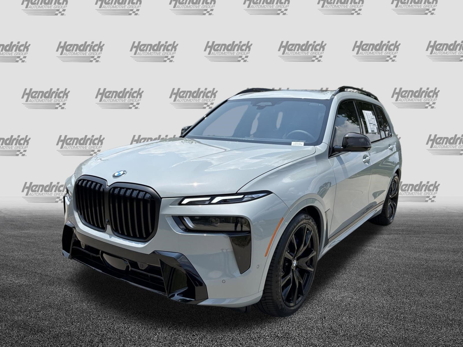 Used 2026 BMW X7 xDrive40i w/ M Sport Package AWD/4WD image 5
