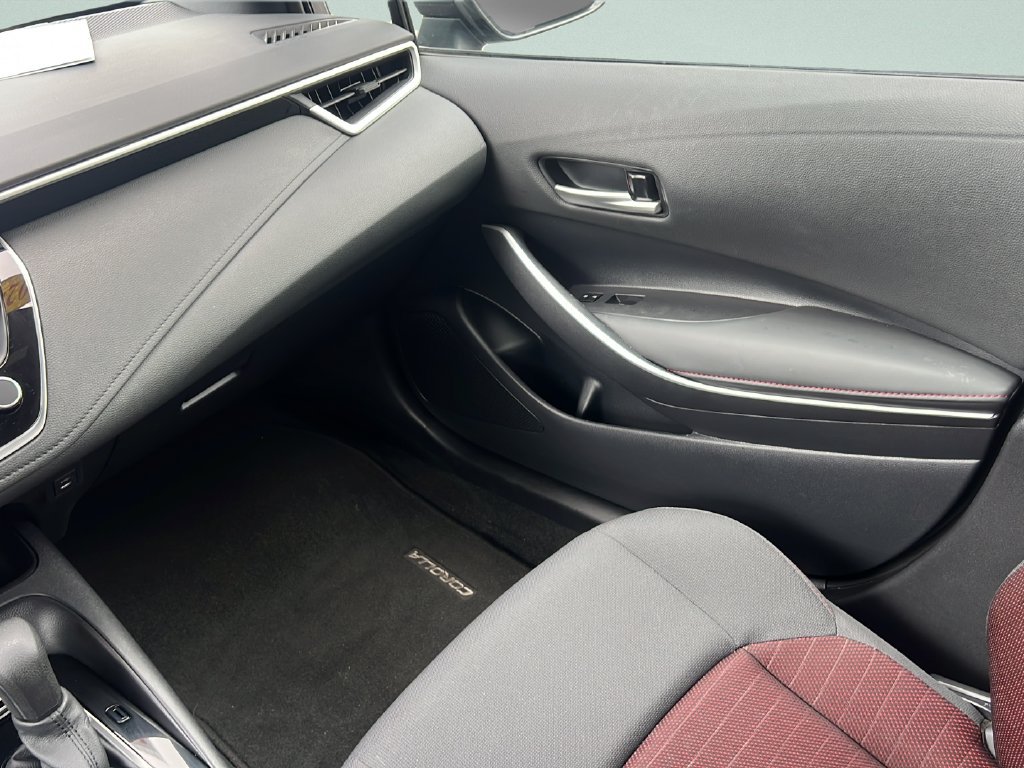 Used 2024 Toyota Corolla SE FWD image 12