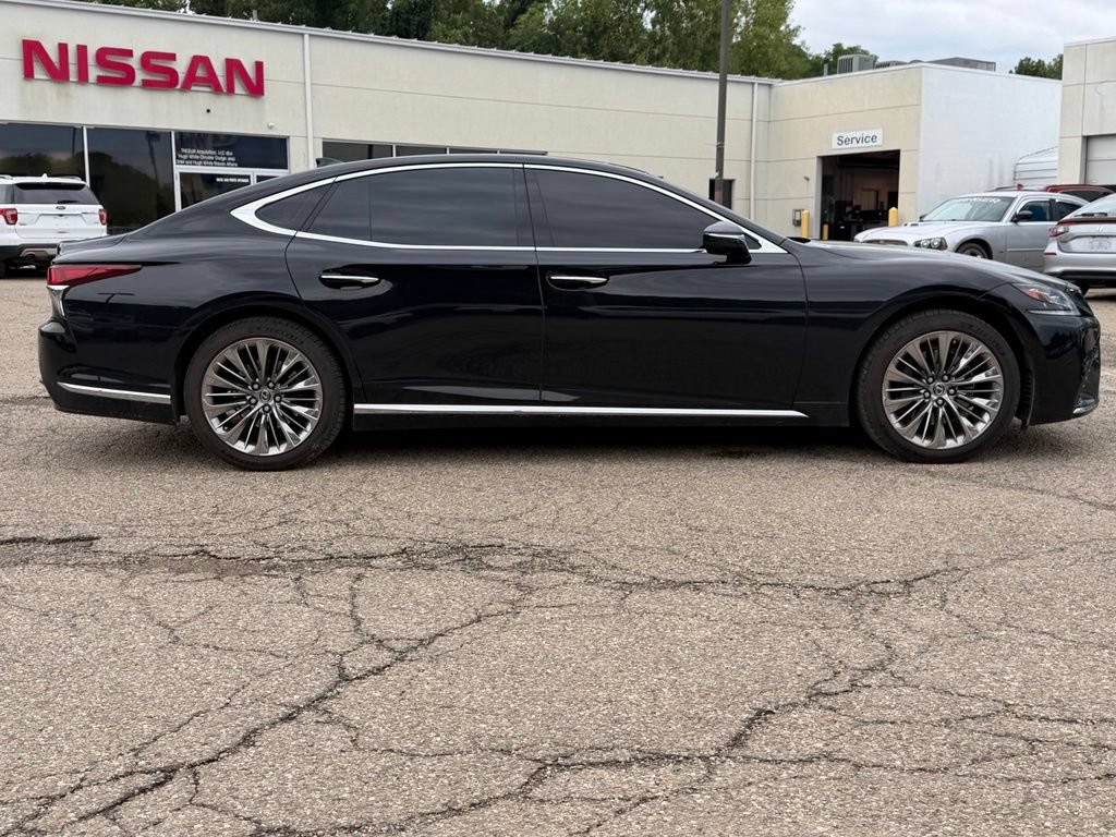 Used 2018 Lexus LS 500 AWD w/ Luxury Package image 3