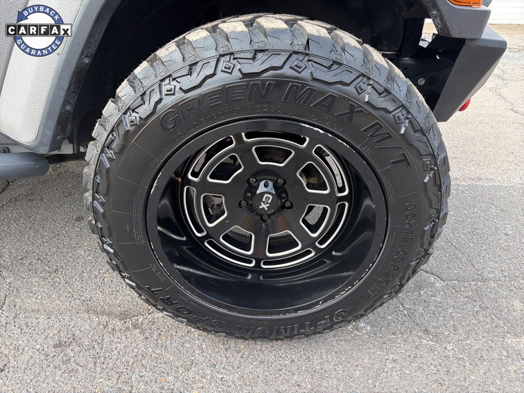 Used 2021 Jeep Gladiator Willys image 9