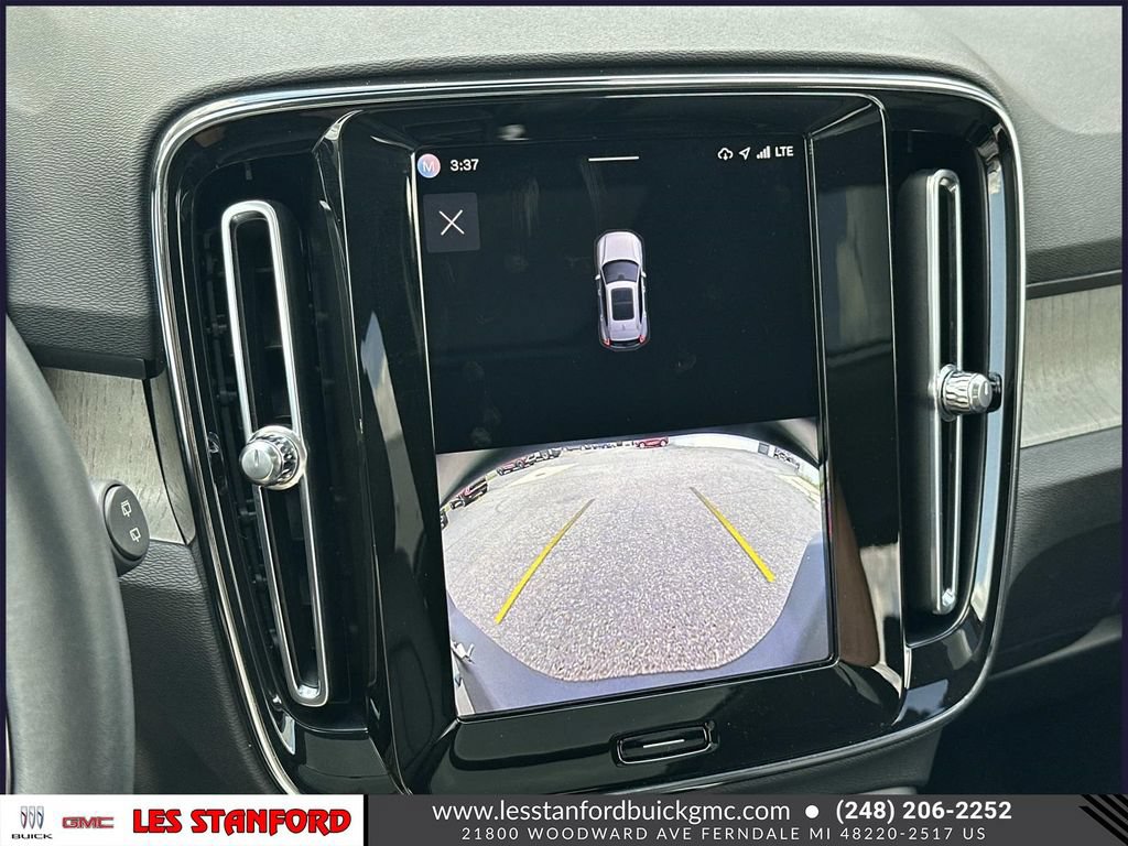 Used 2023 Volvo XC40 B5 Ultimate w/ Climate Package AWD/4WD image 31