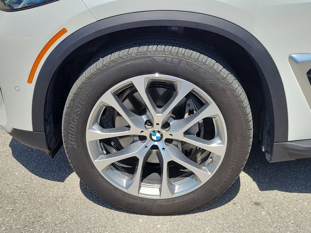 Used 2026 BMW X5 sDrive40i RWD image 29