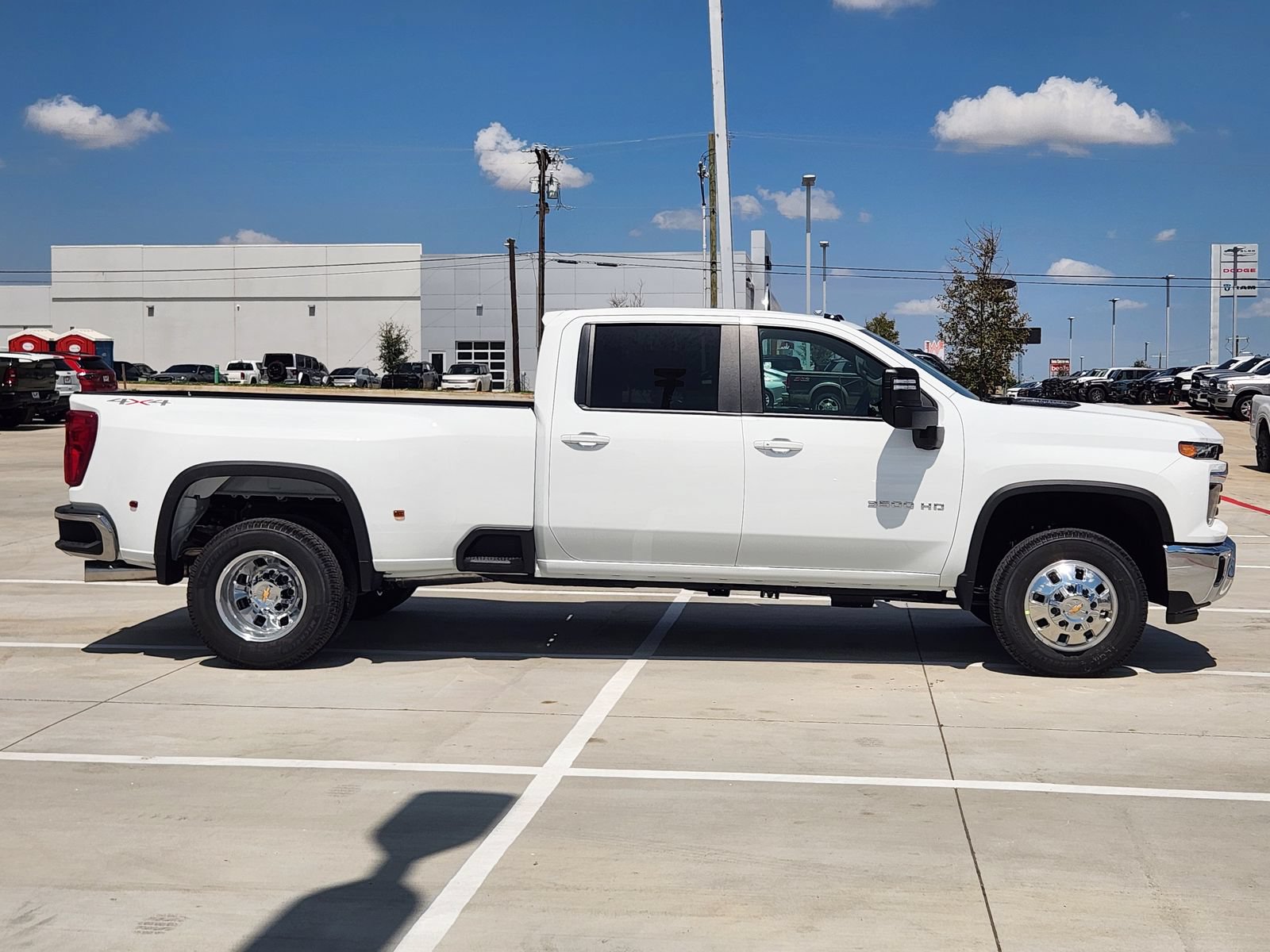 New 2026 Chevrolet Silverado 3500 LT w/ Safety Package AWD/4WD image 7