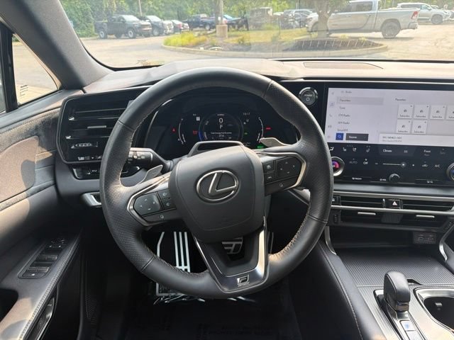 Used 2024 Lexus RX 500h F Sport w/ Convenience Package AWD/4WD image 15