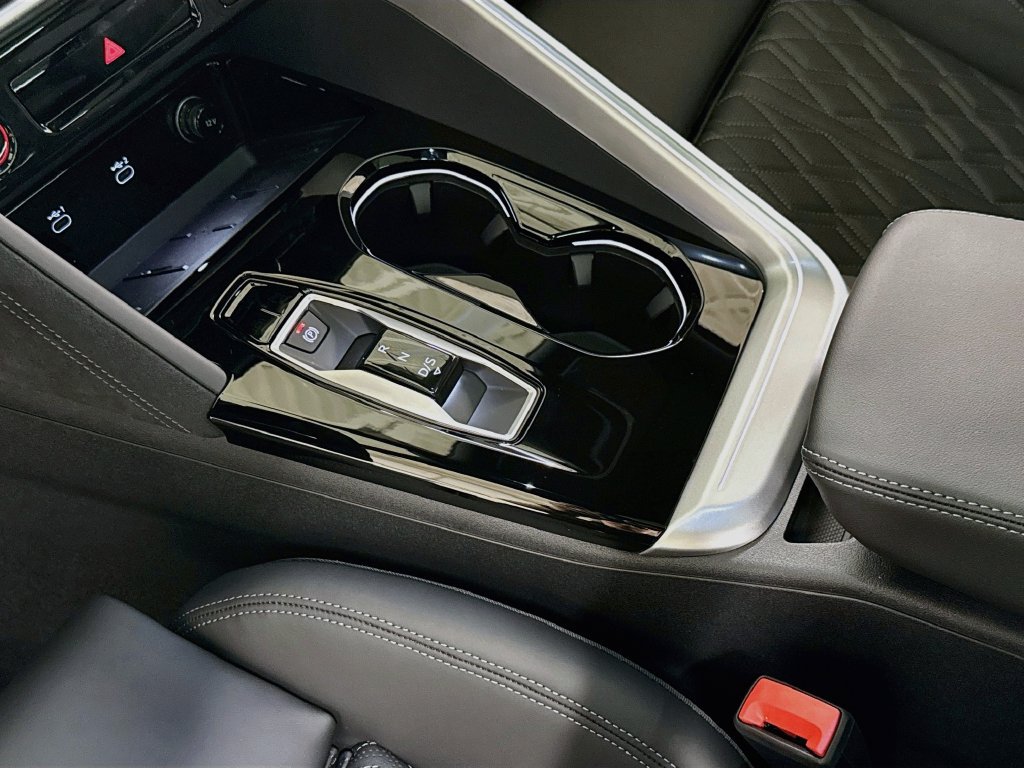 New 2026 Audi SQ5 Prestige AWD/4WD image 22