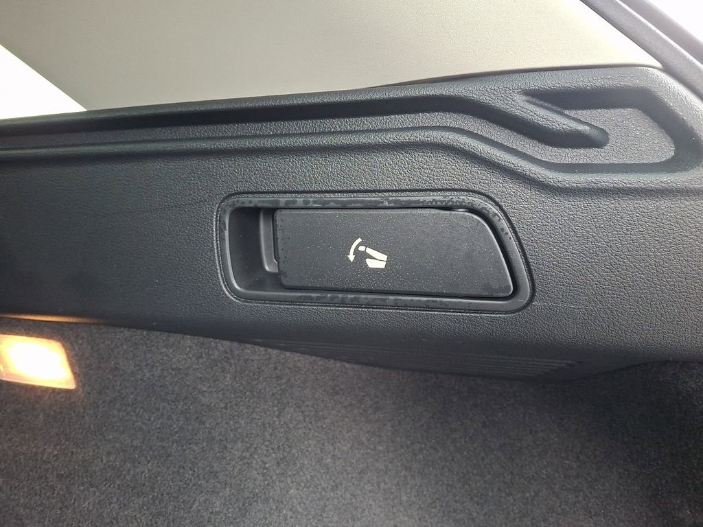 Used 2020 INFINITI QX50 Luxe w/ Navigation Package image 30