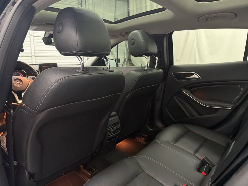 Used 2015 Mercedes-Benz GLA 250 4MATIC image 18