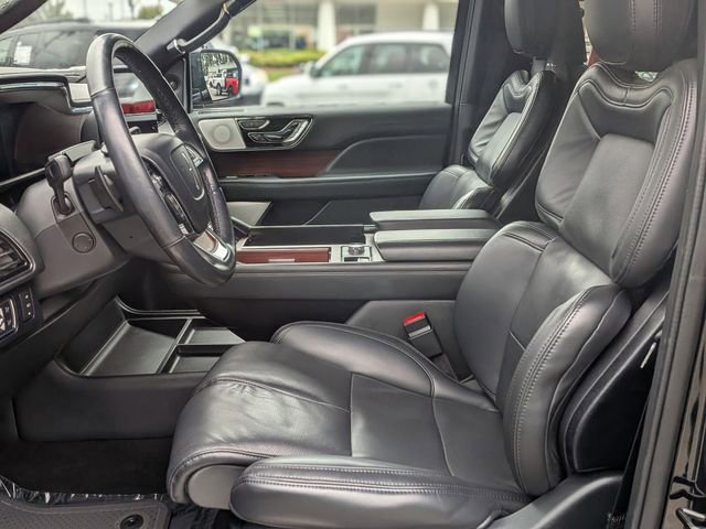 Certified 2023 Lincoln Navigator L Reserve AWD/4WD image 14