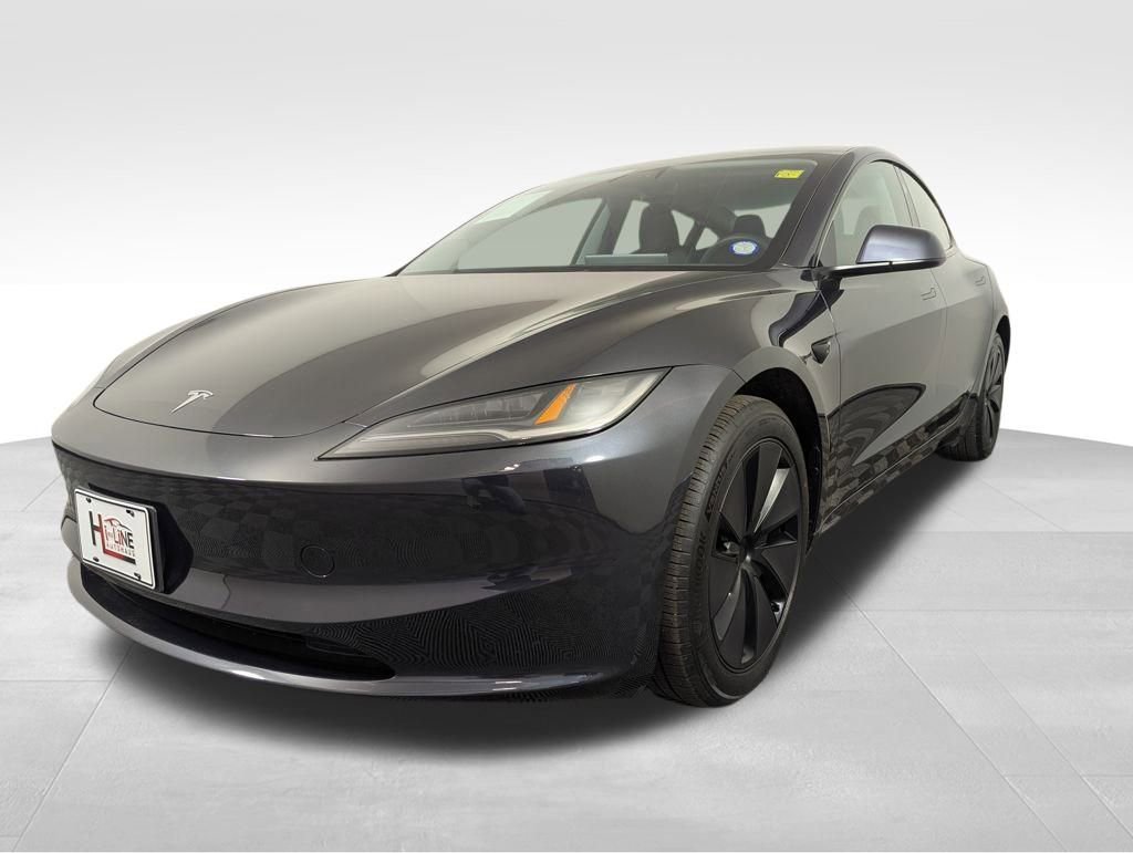 Used 2024 Tesla Model 3 Standard Range image 54