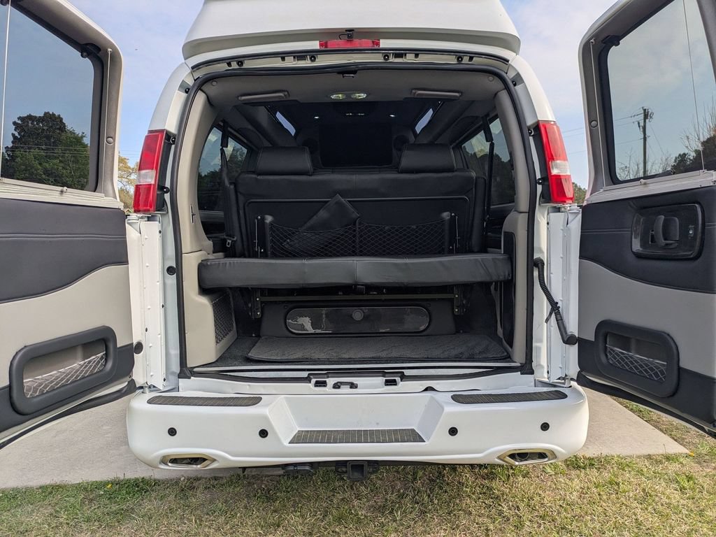 New 2026 Chevrolet Express 2500 Extended RWD image 29